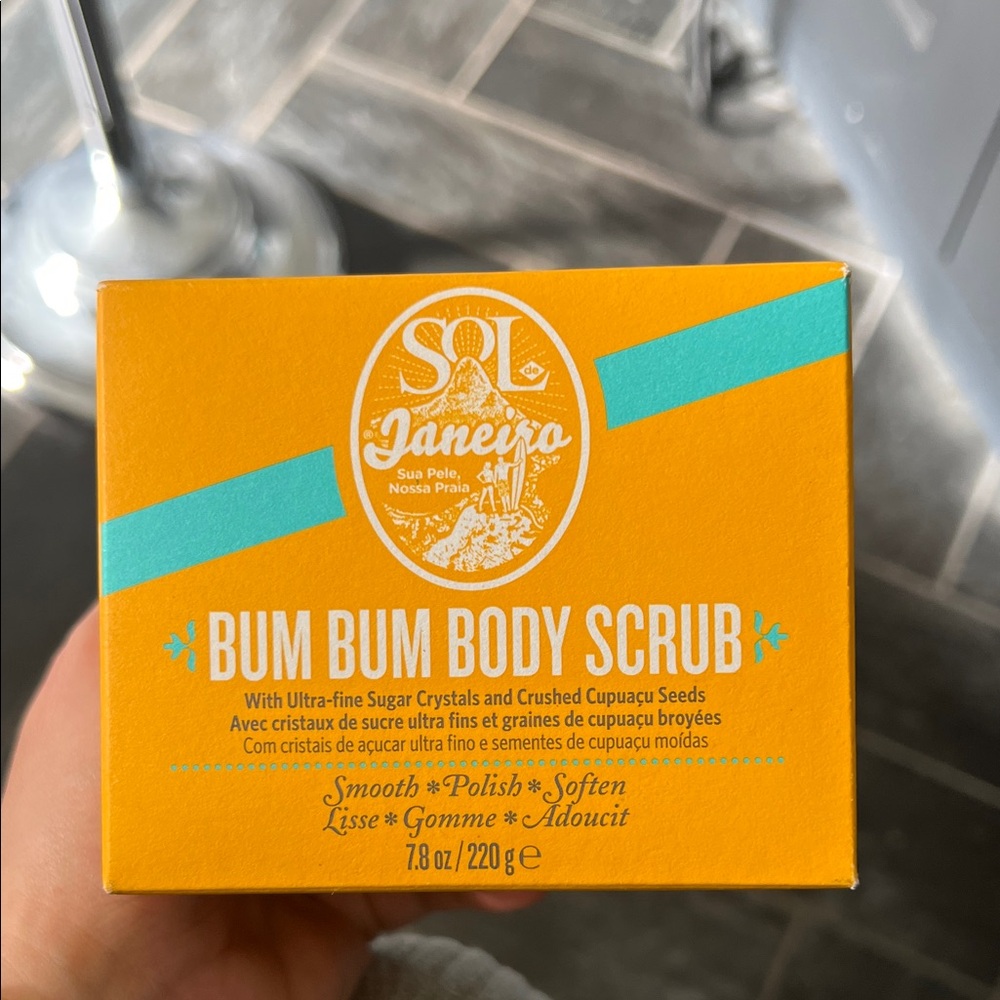 Sol de Janeiro Bum Bum Body Scrub NEW in box